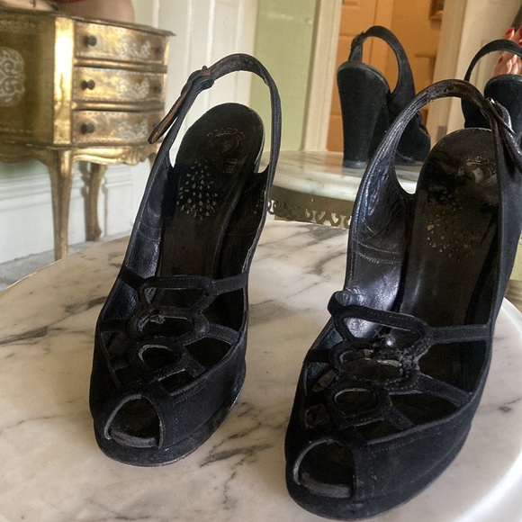 Vintage Velvet Platform Heels - Picture 1 of 13